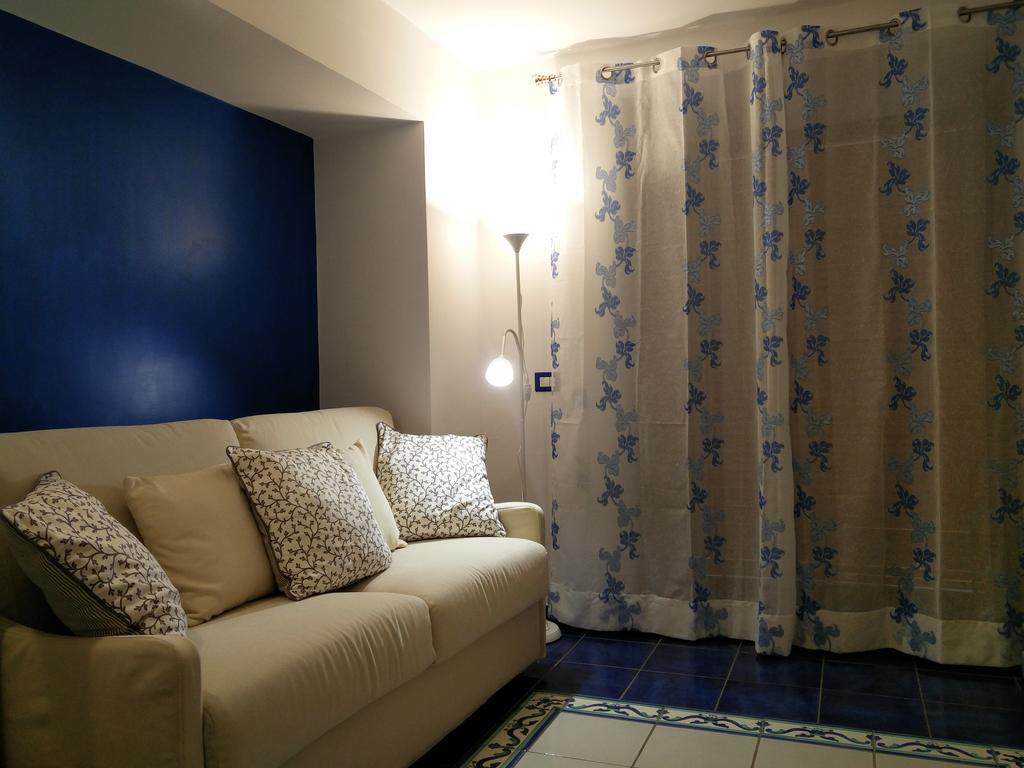 Sedil Dominova Apartment Сорренто Экстерьер фото